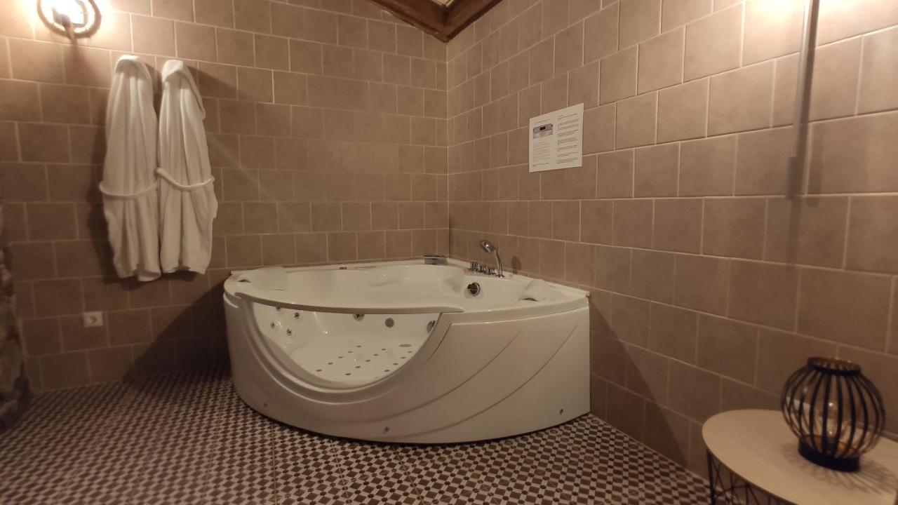 Apartamentos Rurales La Casa De Luis Santa Cruz de la Sierra Eksteriør billede