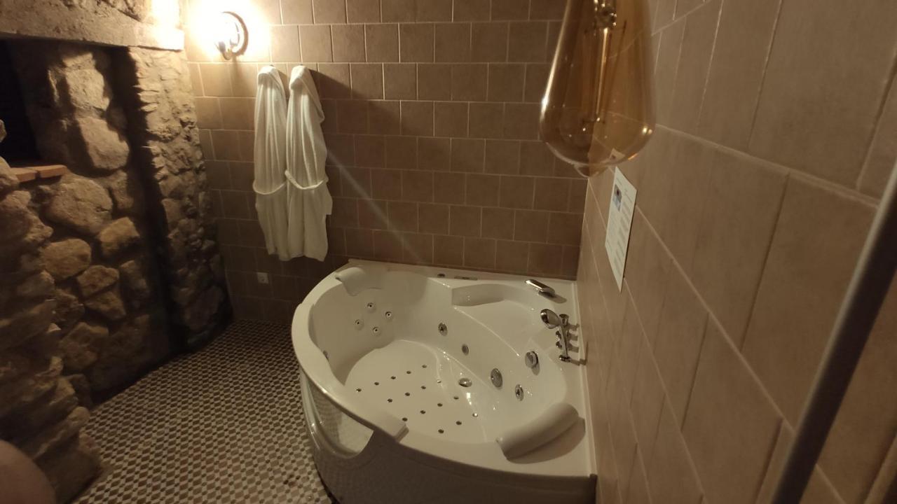 Apartamentos Rurales La Casa De Luis Santa Cruz de la Sierra Eksteriør billede
