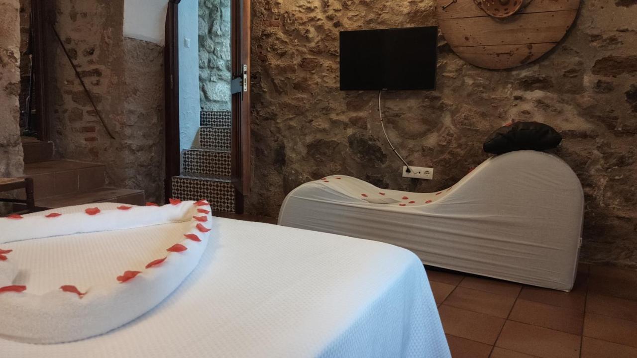 Apartamentos Rurales La Casa De Luis Santa Cruz de la Sierra Eksteriør billede