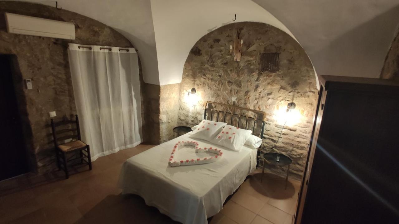Apartamentos Rurales La Casa De Luis Santa Cruz de la Sierra Eksteriør billede