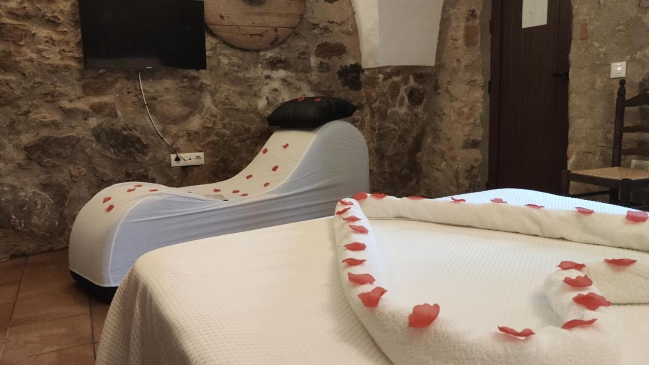 Apartamentos Rurales La Casa De Luis Santa Cruz de la Sierra Eksteriør billede