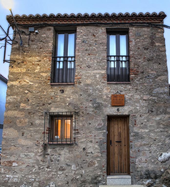 Apartamentos Rurales La Casa De Luis Santa Cruz de la Sierra Eksteriør billede