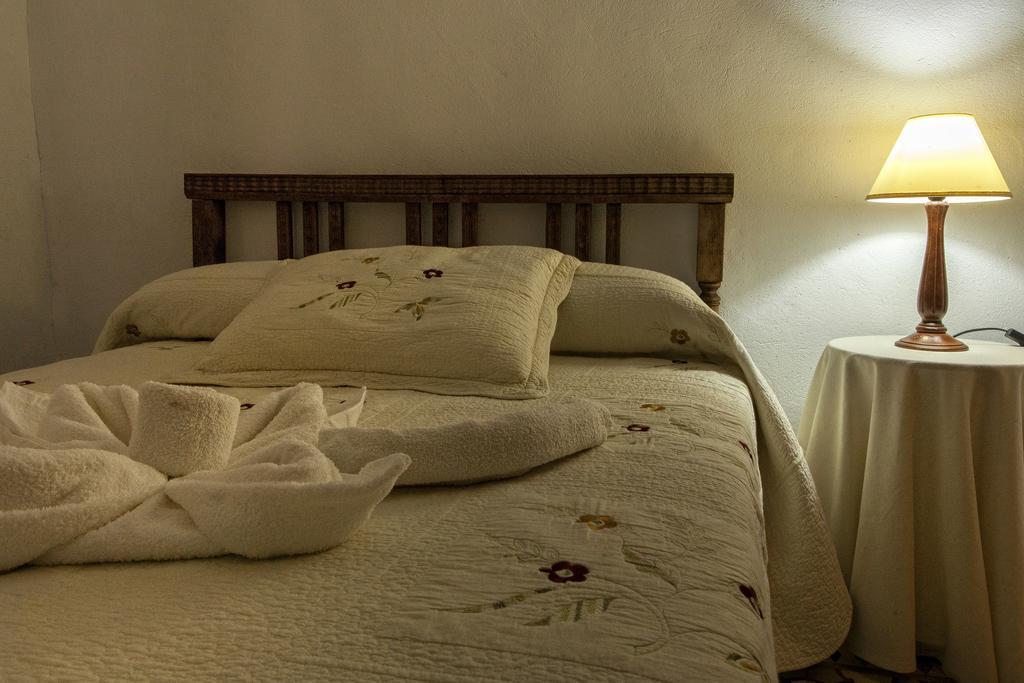 Apartamentos Rurales La Casa De Luis Santa Cruz de la Sierra Eksteriør billede